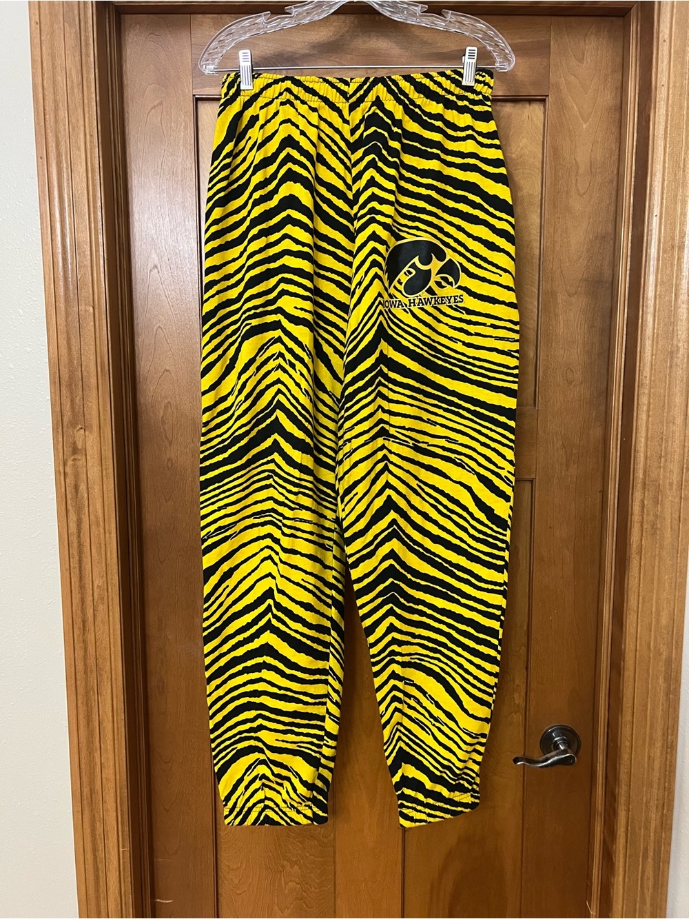 Vintage Iowa Hawkeyes Black Yellow Animal Print Boxer Rebellion Jogger Pants